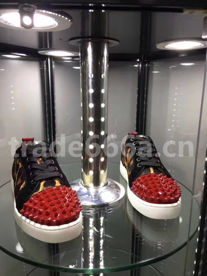 Super Max Christian Louboutin Shoes-722