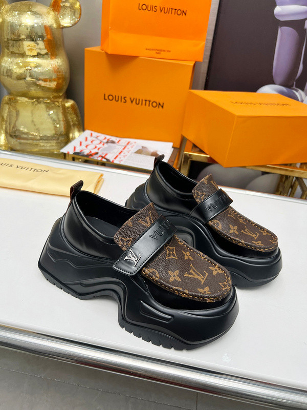 LV Women Shoes 1：1 Quality-918