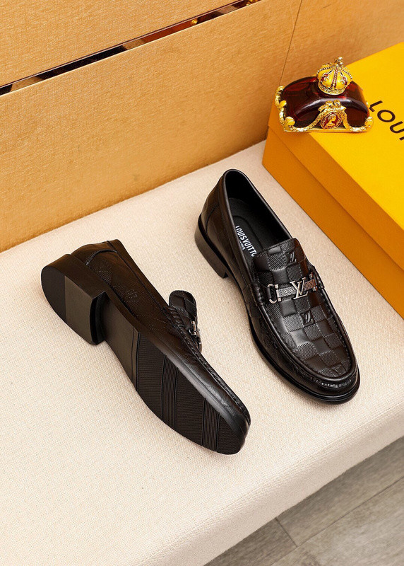 LV Men shoes 1：1 quality-4607
