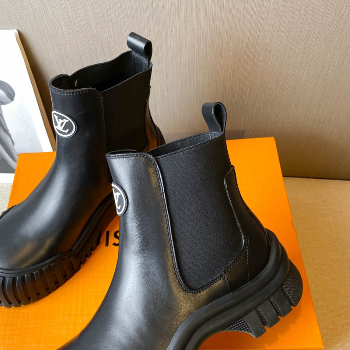 LV Women Shoes 1：1 Quality-858