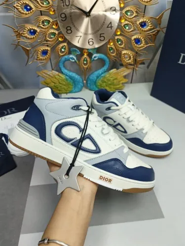 Dior Women Shoes 1：1 quality-555