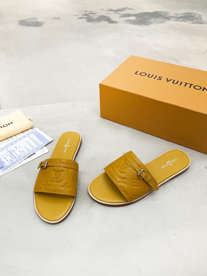 LV women Sandals 1：1 Quality-469