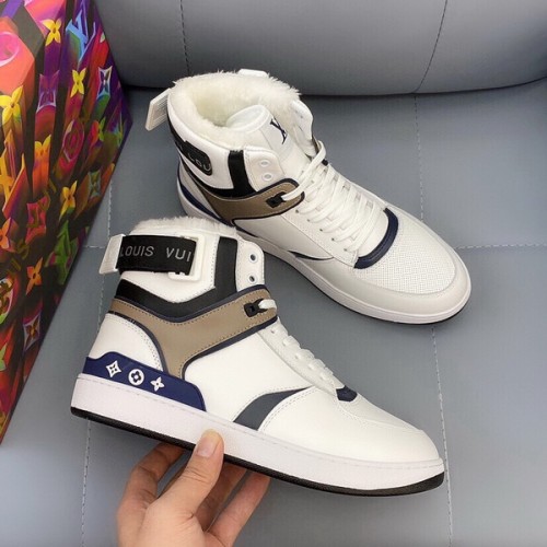 LV Men shoes 1：1 quality-4250