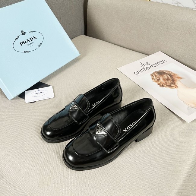 Prada women shoes 1：1 quality-338