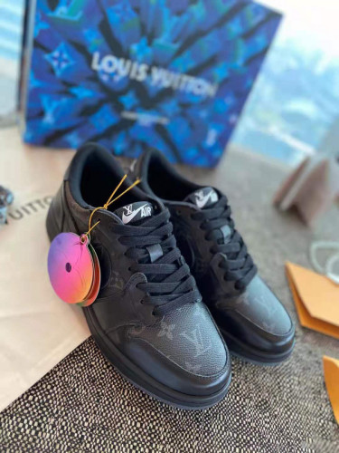 LV Men shoes 1：1 quality-4512