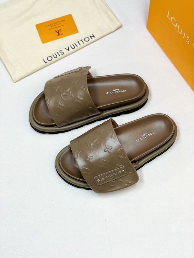 LV women Sandals 1：1 Quality-475