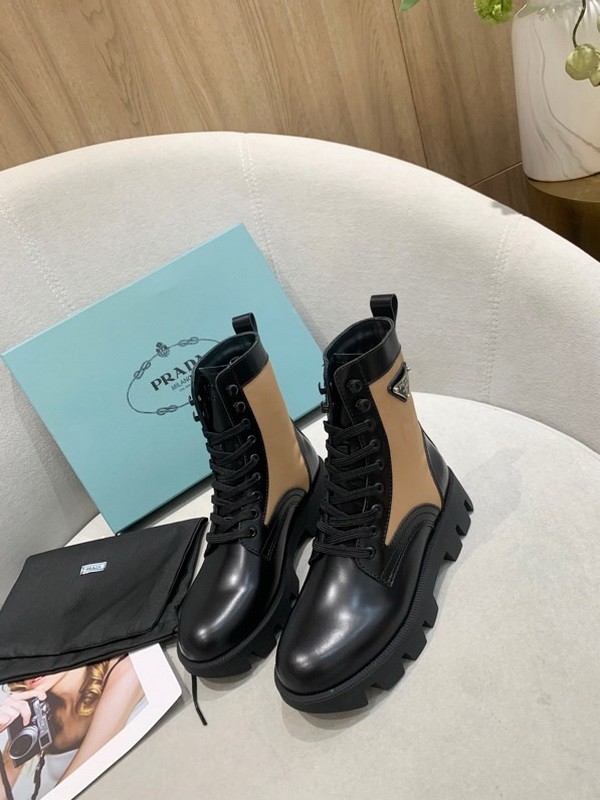 Prada women shoes 1：1 quality-174