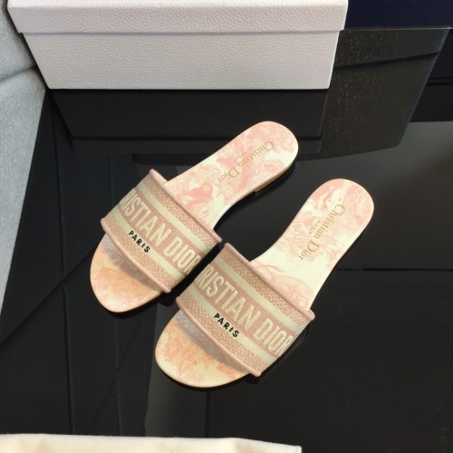 Dior women slippers 1：1 quality-302