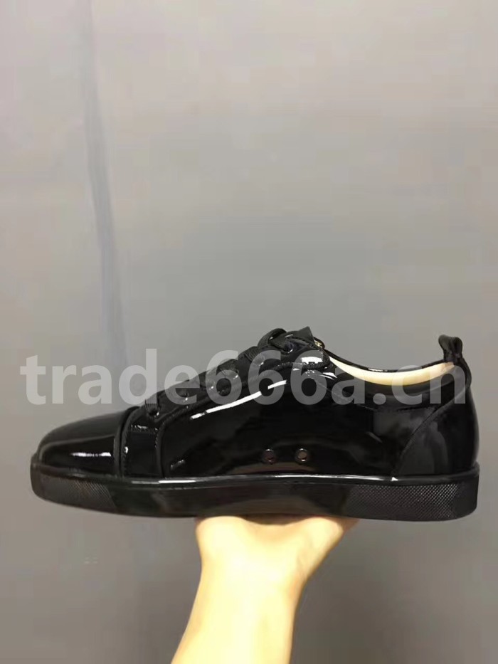 Super Max Christian Louboutin Shoes-816