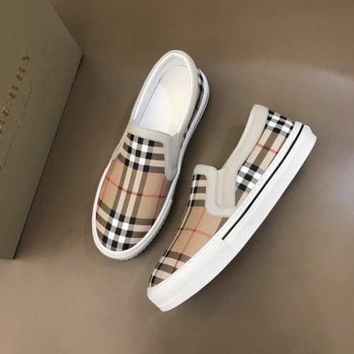 Burberry men shoes 1：1 quality-244