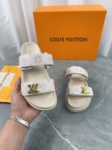 LV women Sandals 1：1 Quality-738