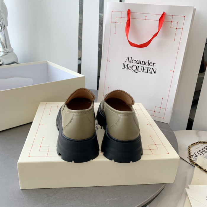 Alexander McQueen Women Shoes 1：1 quality-735