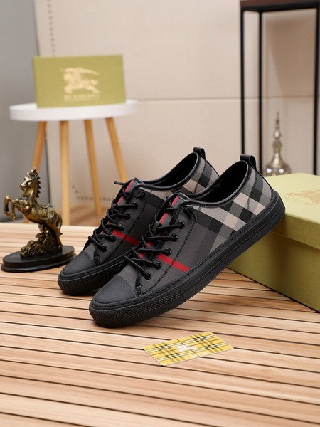 Burberry men shoes 1：1 quality-193