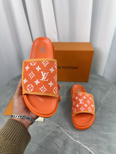 LV Sandals 1：1 Quality-722