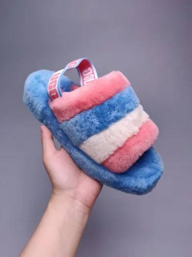UG Sandals-015