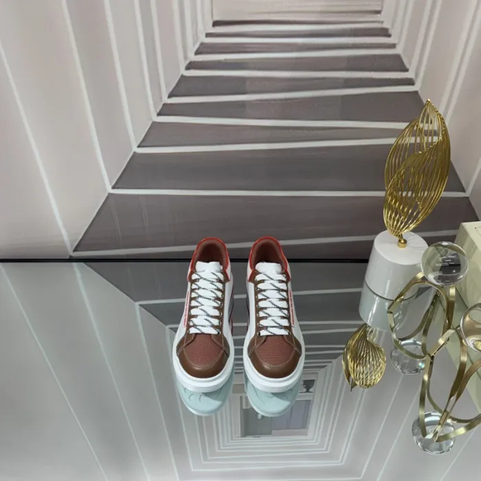 Alexander McQueen Women Shoes 1：1 quality-770