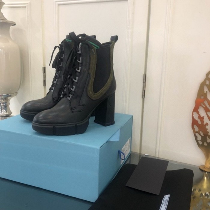 Prada women shoes 1：1 quality-180