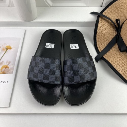 LV men slippers AAA-959