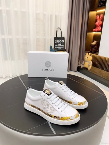 Versace Men Shoes 1：1 Quality-528