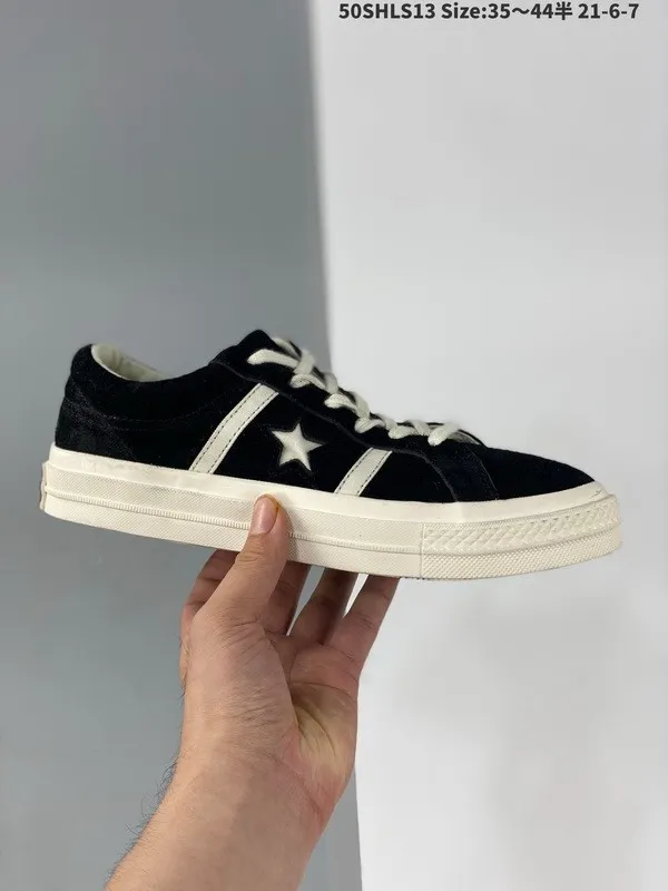 Converse Shoes Low Top-040
