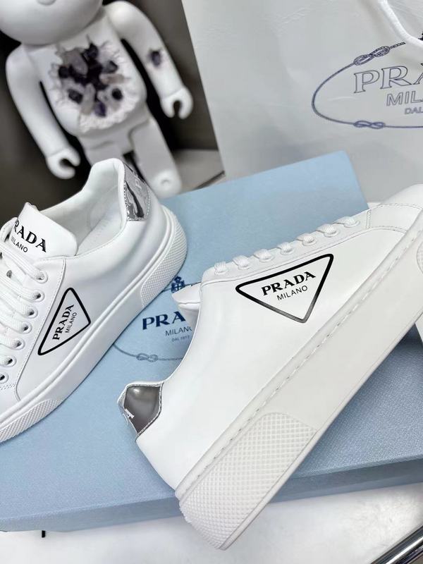 Prada women shoes 1：1 quality-366