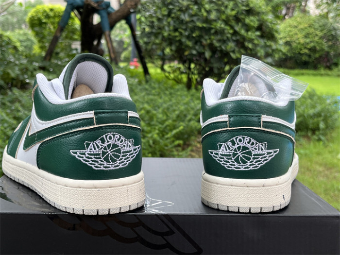 Authentic Air Jordan 1 Low SE Oxidized Green