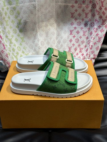 LV Sandals 1：1 Quality-830