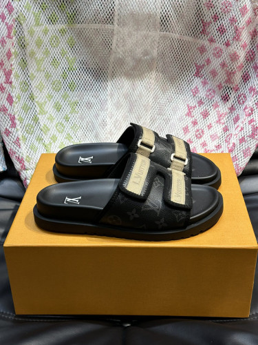 LV Sandals 1：1 Quality-833