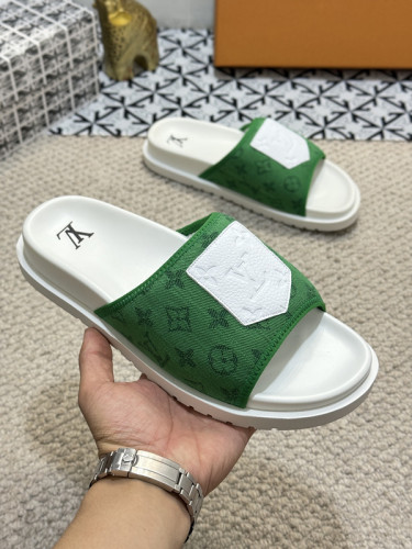 LV men slippers AAA-1214