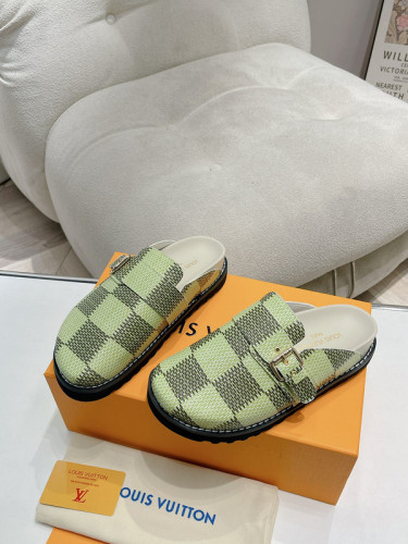 LV Sandals 1：1 Quality-856