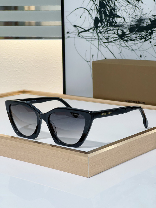 Burberry Sunglasses AAAA-2552