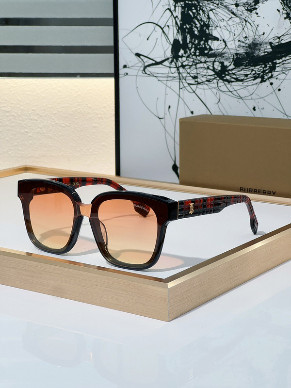 Burberry Sunglasses AAAA-2489