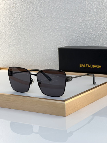 B Sunglasses AAAA-932