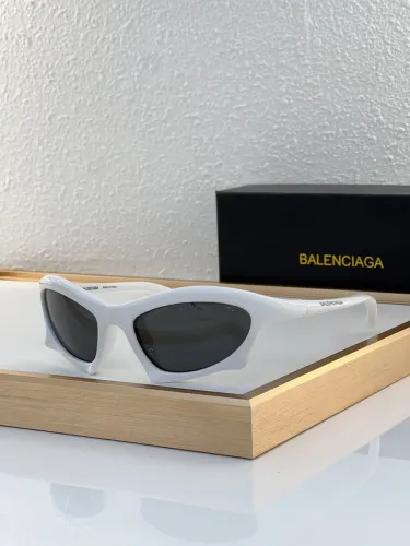 B Sunglasses AAAA-877
