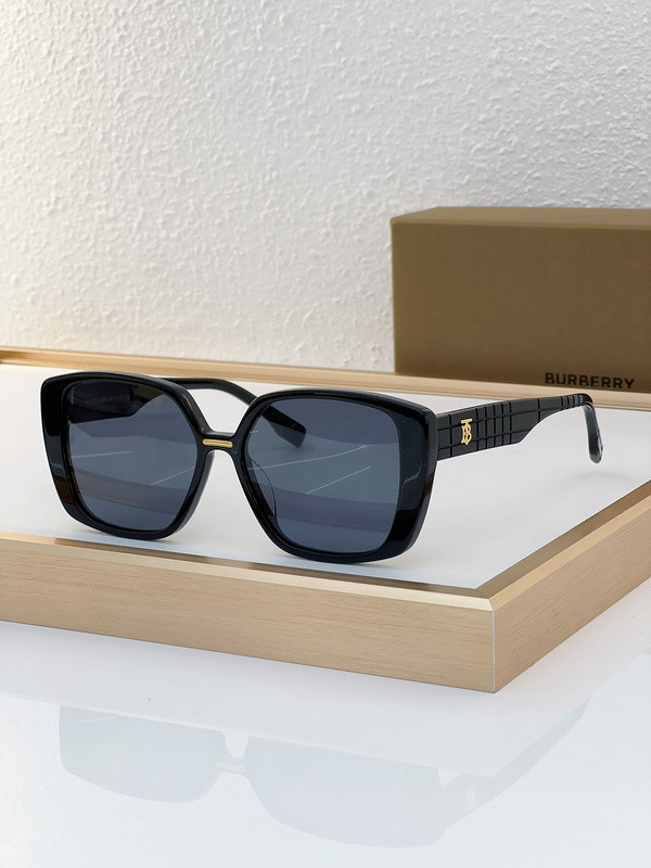 Burberry Sunglasses AAAA-2588