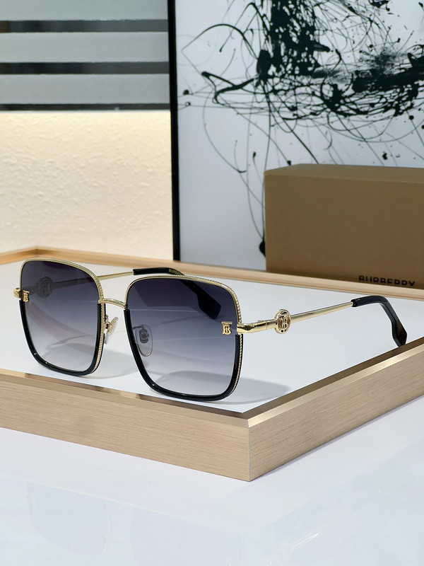 Burberry Sunglasses AAAA-2568