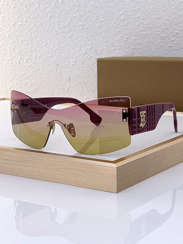 Burberry Sunglasses AAAA-2575