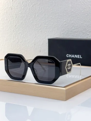 CHNL Sunglasses AAAA-3910