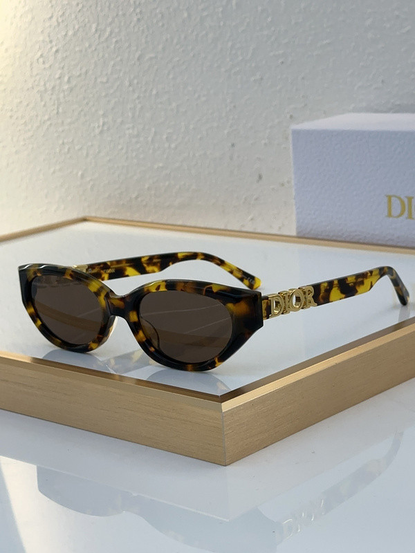 Dior Sunglasses AAAA-2801