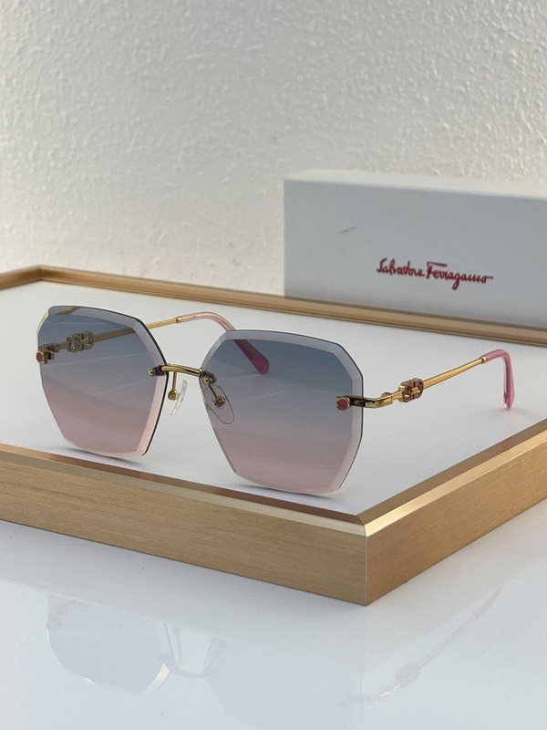 Ferragamo Sunglasses AAAA-790