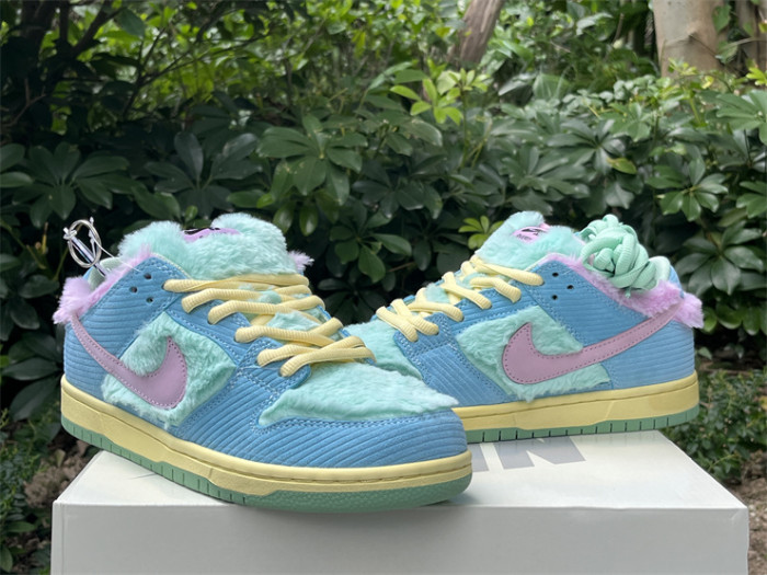 Authentic Verdy x Nike SB Dunk Low “Visty”