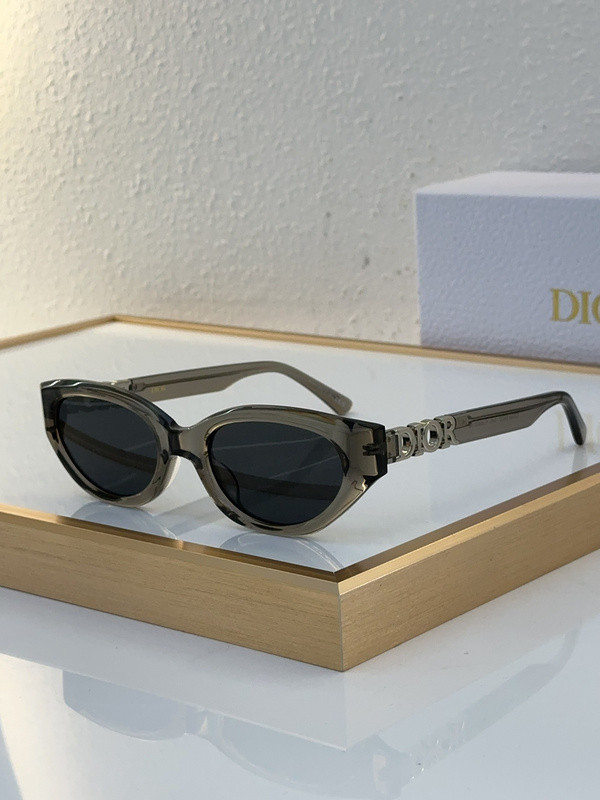 Dior Sunglasses AAAA-2804