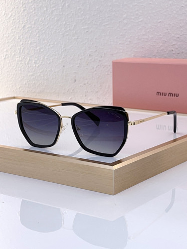 Miu Miu Sunglasses AAAA-980