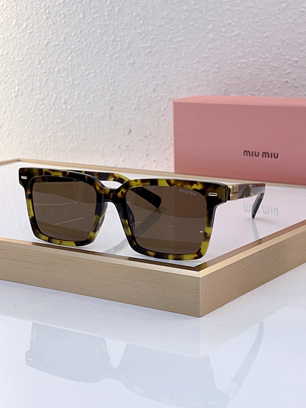 Miu Miu Sunglasses AAAA-988