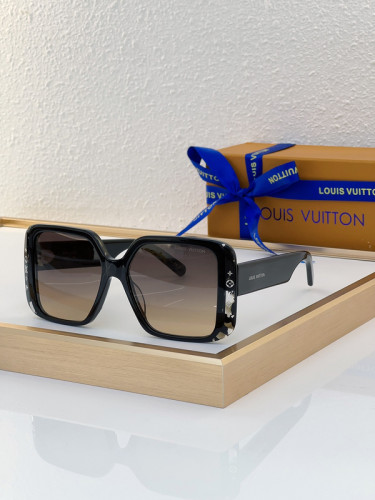 LV Sunglasses AAAA-4515