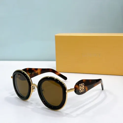 Loewe Sunglasses AAAA-361