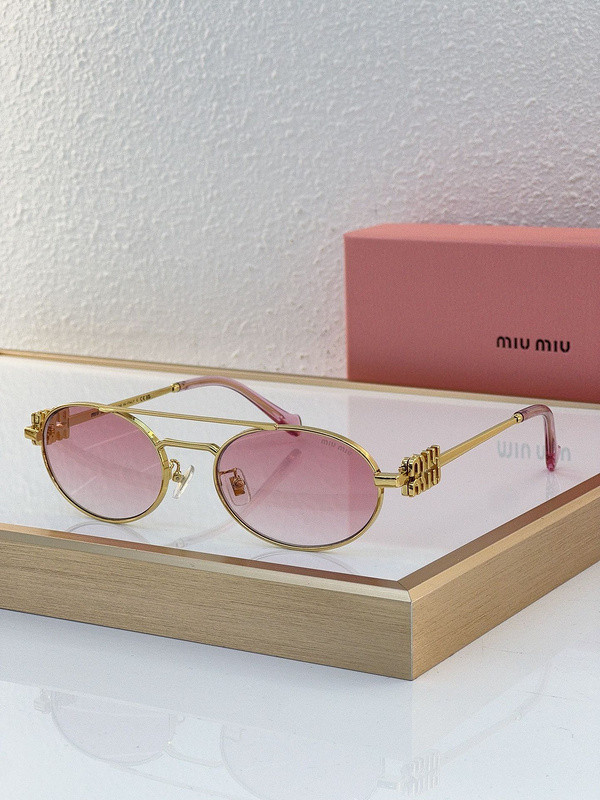 Miu Miu Sunglasses AAAA-1070