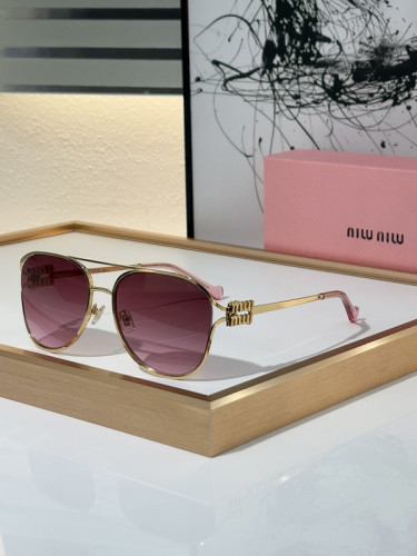 Miu Miu Sunglasses AAAA-1058