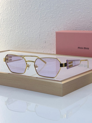 Miu Miu Sunglasses AAAA-963