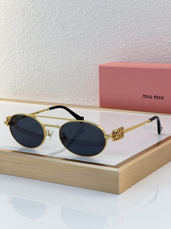 Miu Miu Sunglasses AAAA-1068